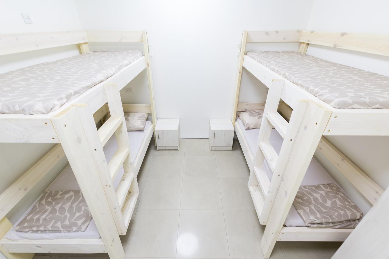 Mevaser - Christian Hostel Risón Lecijón Kültér fotó